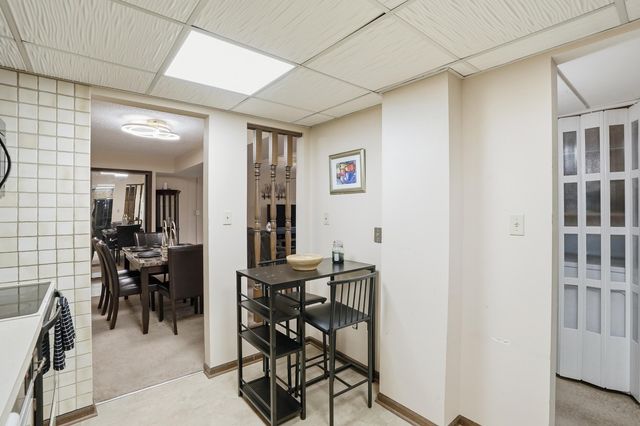 8831 Harrison Avenue 202, Munster, IN 46321