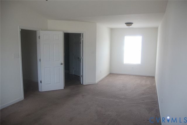 7037 Autumn Point Dr, North Chesterfield, VA 23234