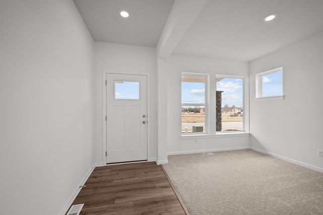 1520 Philipp Way, Shakopee, MN 55379