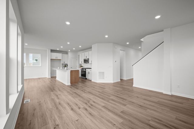 1520 Philipp Way, Shakopee, MN 55379