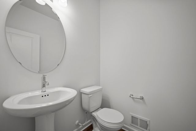 1520 Philipp Way, Shakopee, MN 55379