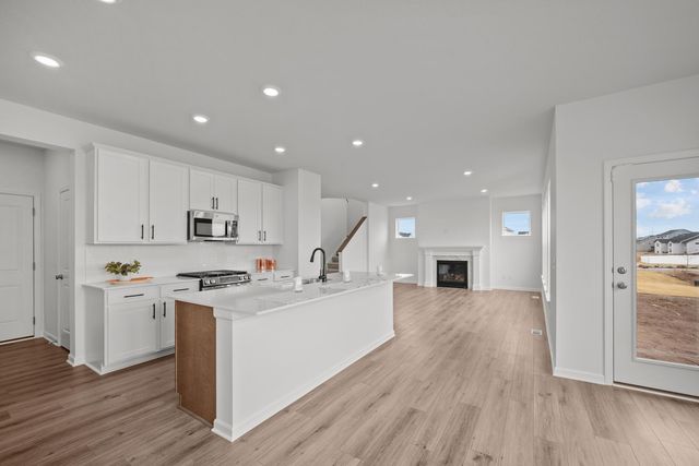 1520 Philipp Way, Shakopee, MN 55379