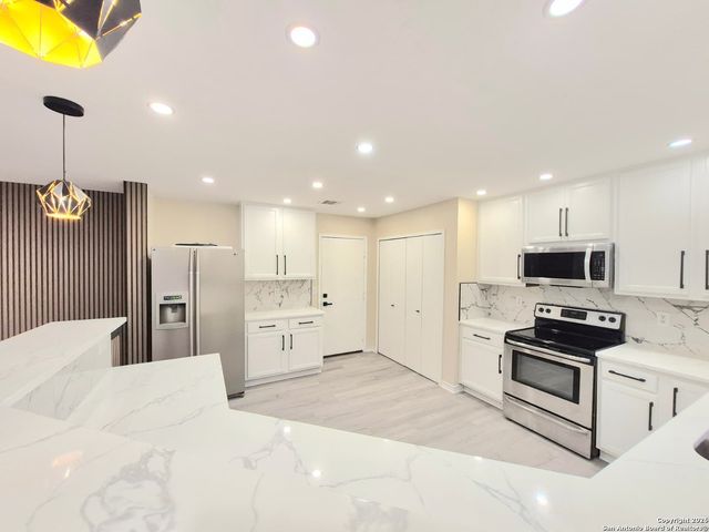 6638 Suncliff, San Antonio, TX 78238