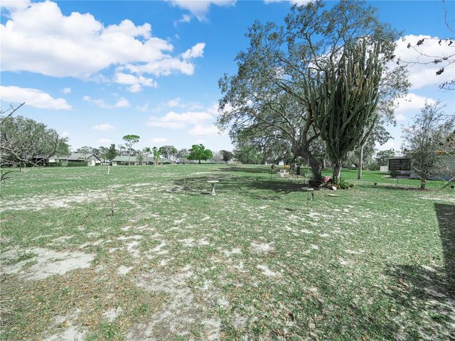 7 PINE RUN, Haines City, FL 33844