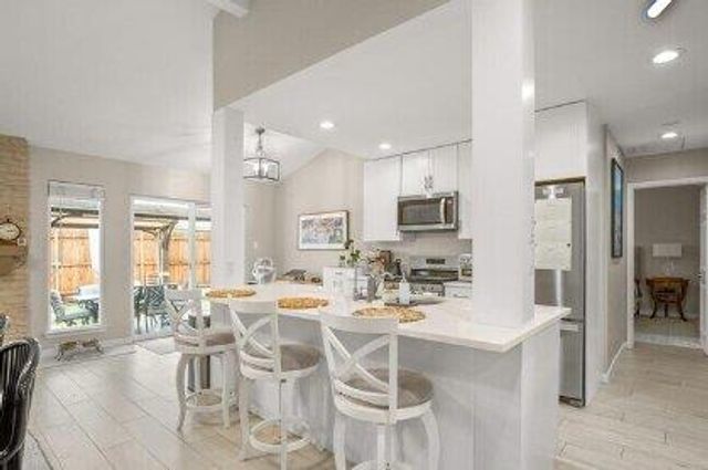 11915 Wander LN, Austin, TX 78750