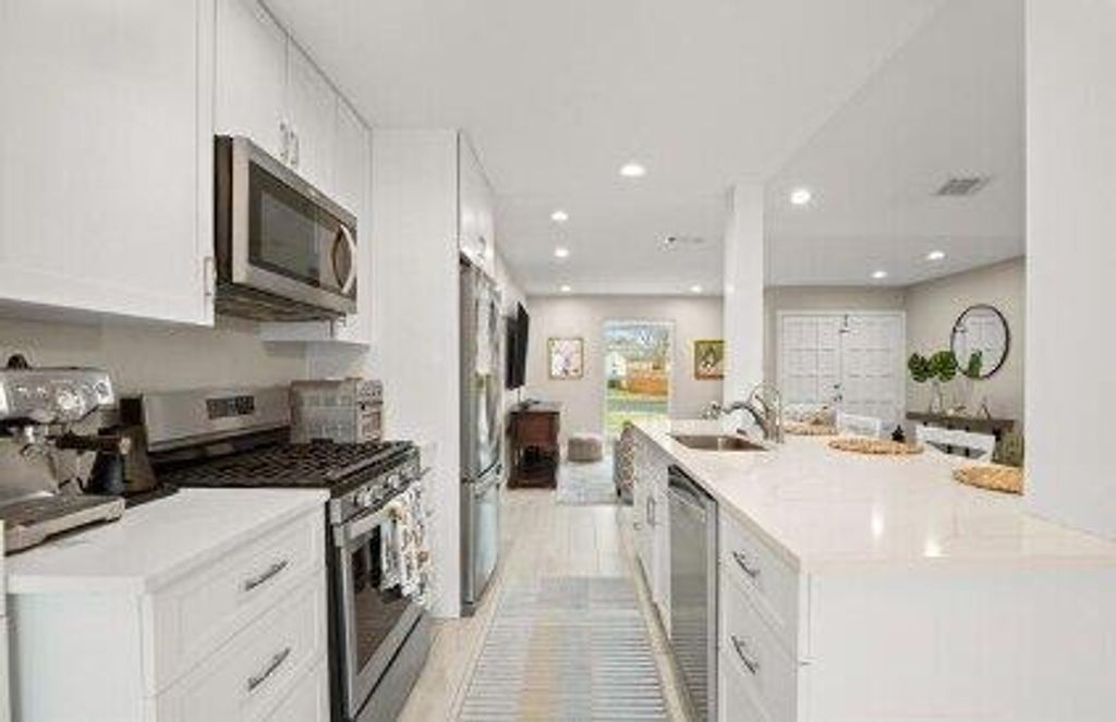 11915 Wander LN, Austin, TX 78750