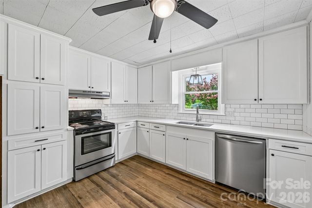 1811 S Post Road, Patterson Springs, NC 28152