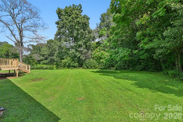 1811 S Post Road, Patterson Springs, NC 28152