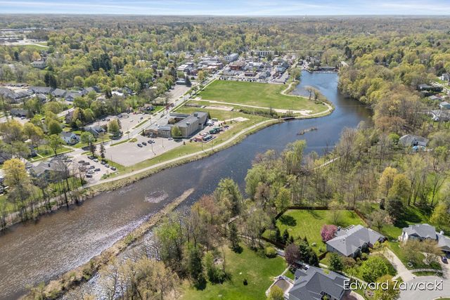 397 Rogue River View Drive, Rockford City, MI 49341