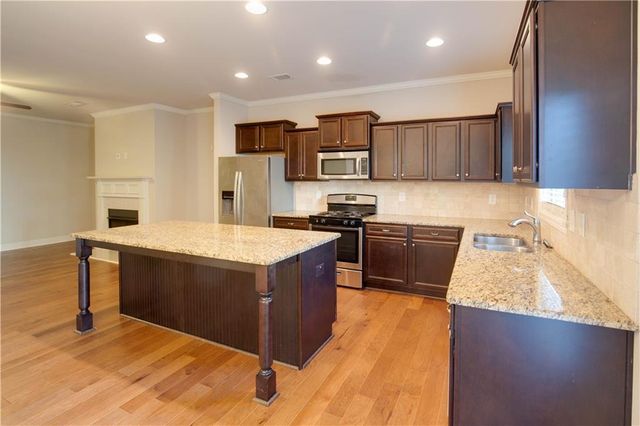 1795 Garbrooke Cove, Lawrenceville, GA 30046