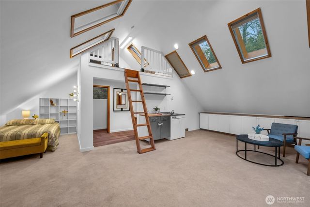 23605 SE 132nd Way, Issaquah, WA 98027