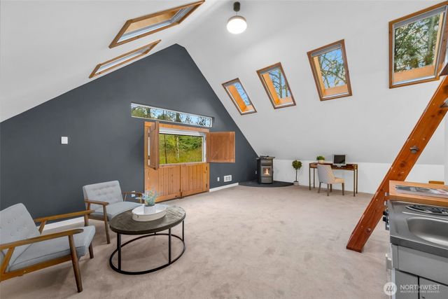 23605 SE 132nd Way, Issaquah, WA 98027