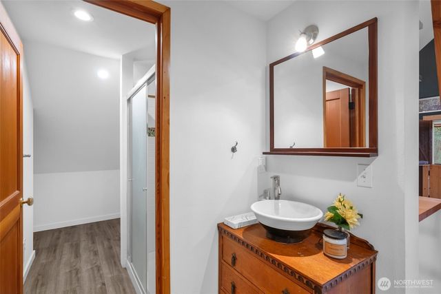 23605 SE 132nd Way, Issaquah, WA 98027
