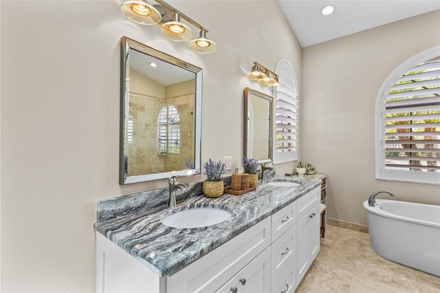 4601 LAS BRISAS LANE, Sarasota, FL 34238