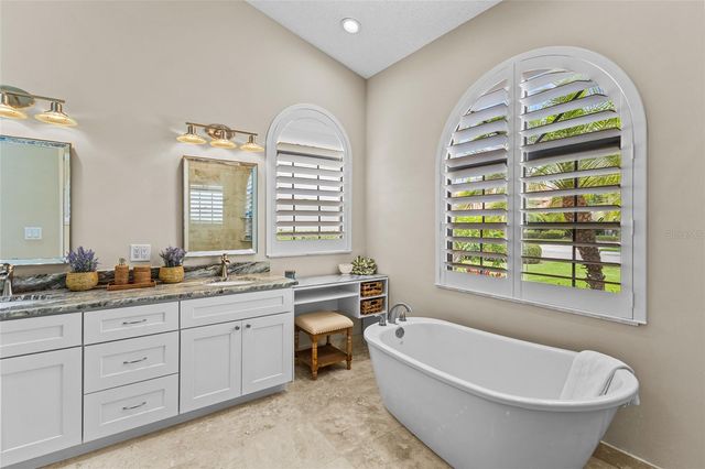 4601 LAS BRISAS LANE, Sarasota, FL 34238