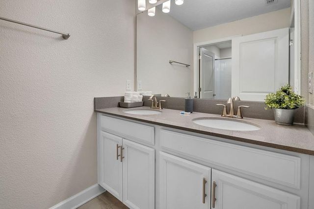 890 PEBBLE BEACH DRIVE, Davenport, FL 33896