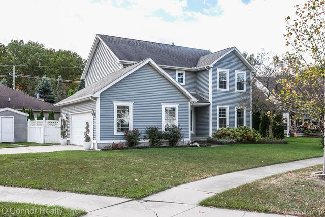 955 Covington, Marysville, MI 48040