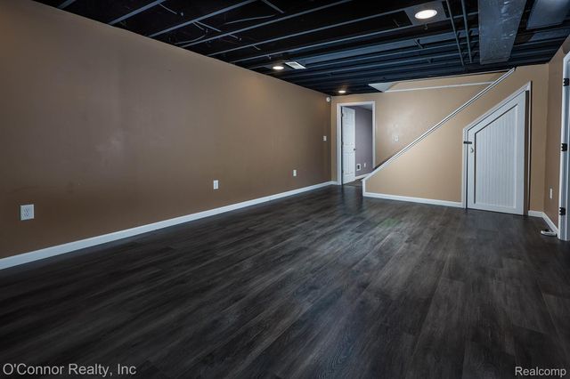 955 Covington, Marysville, MI 48040