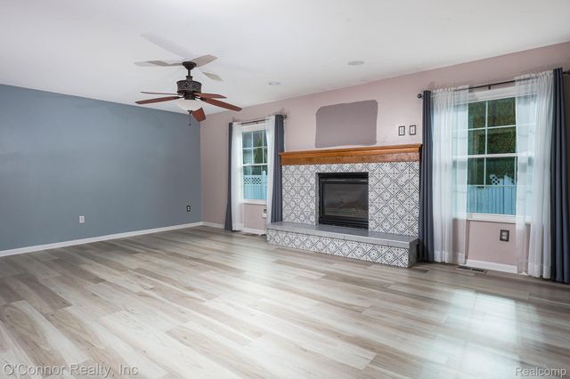 955 Covington, Marysville, MI 48040