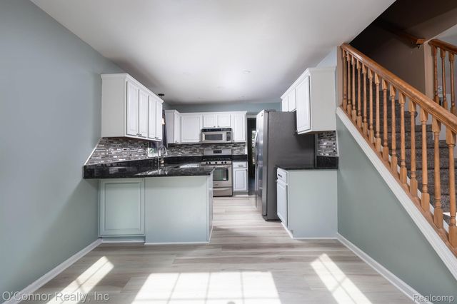 955 Covington, Marysville, MI 48040