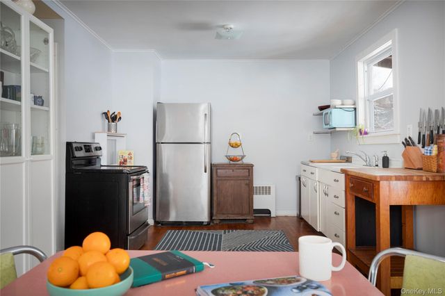 10 Fred Hessinger Road, Callicoon Center, NY 12724