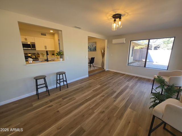 10821 W AMBER Trail, Sun City, AZ 85351