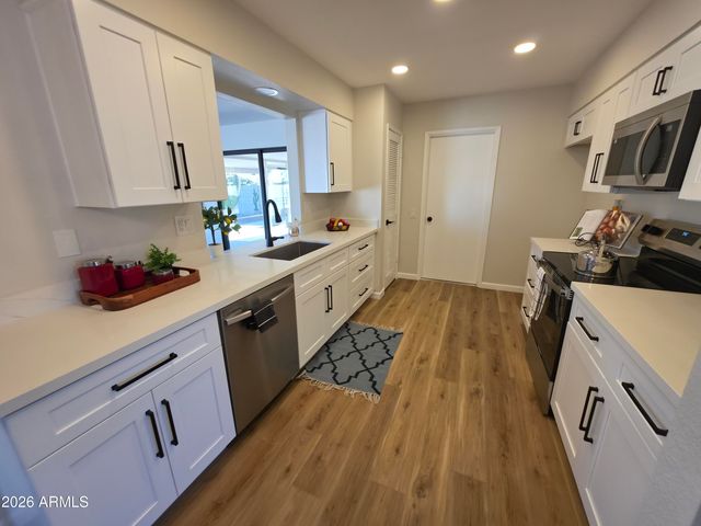 10821 W AMBER Trail, Sun City, AZ 85351