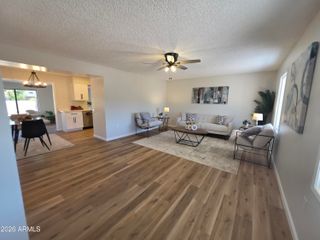 10821 W AMBER Trail, Sun City, AZ 85351