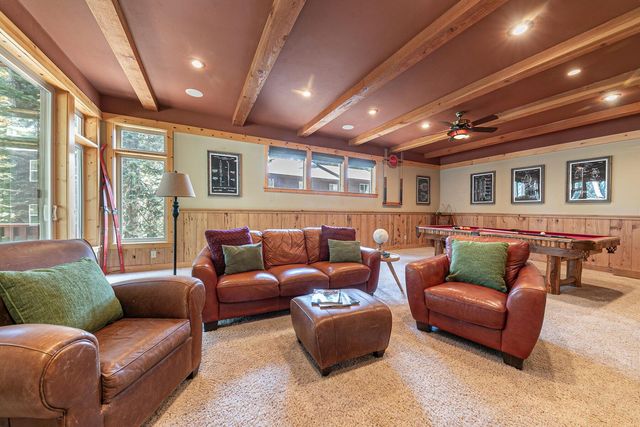 11707 Skislope Way, Truckee, CA 96161