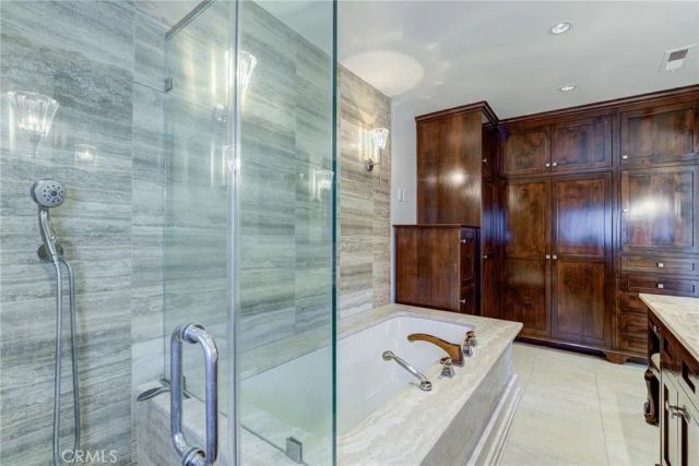 2740 Hutton Drive, Beverly Hills, CA 90210