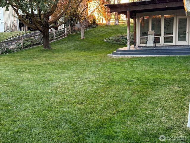 1793 Old Milton Hwy, Walla Walla, WA 99362