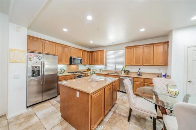 32764 Lambeth, Winchester, CA 92596