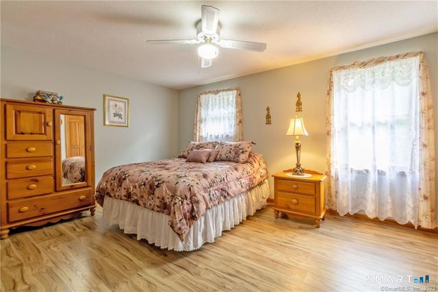 152 Summer Street 152, Portland, CT 06480