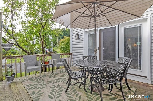152 Summer Street 152, Portland, CT 06480