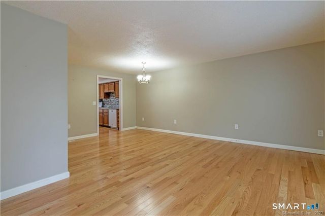 152 Summer Street 152, Portland, CT 06480