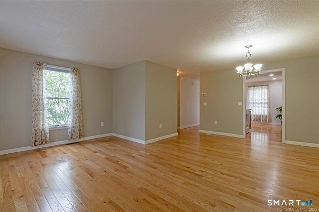 152 Summer Street 152, Portland, CT 06480