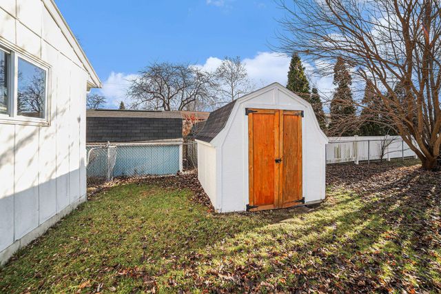 3711 Weiss Street, Saginaw, MI 48602