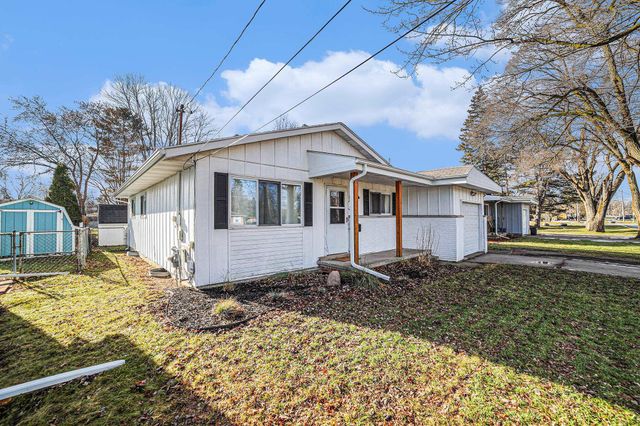 3711 Weiss Street, Saginaw, MI 48602