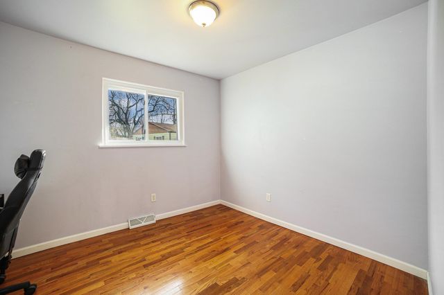 3711 Weiss Street, Saginaw, MI 48602