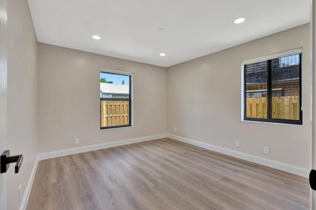 18975 SE County Line Road, Tequesta, FL 33469