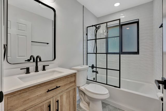 18975 SE County Line Road, Tequesta, FL 33469