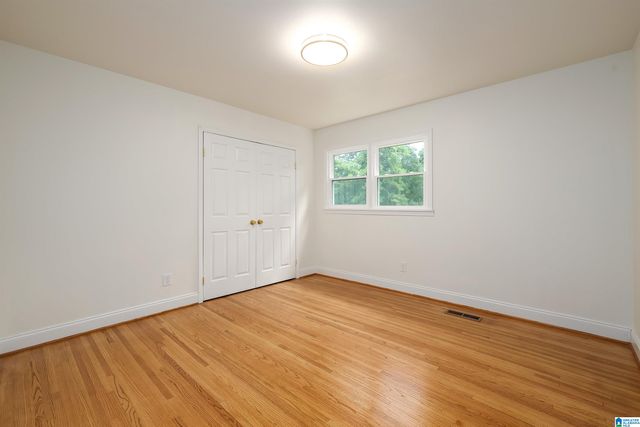 3633 LESLIE ANN ROAD, Vestavia Hills, AL 35243