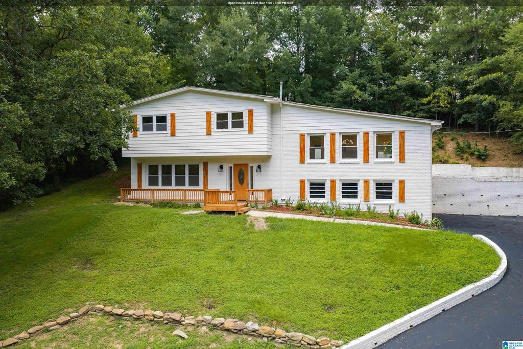 3633 LESLIE ANN ROAD, Vestavia Hills, AL 35243