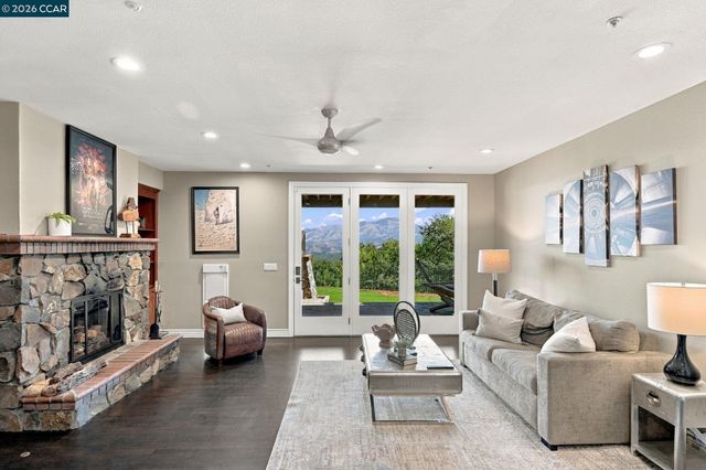 13 Hilferd Way, Danville, CA 94526