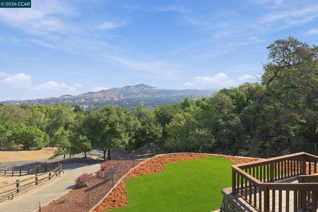 13 Hilferd Way, Danville, CA 94526