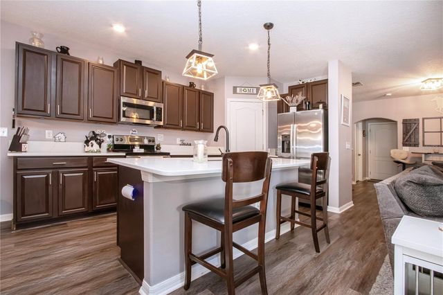 11330 VILLAS ON THE GREEN DRIVE, Riverview, FL 33579