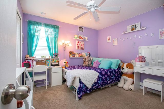 11330 VILLAS ON THE GREEN DRIVE, Riverview, FL 33579