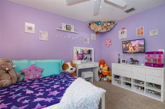 11330 VILLAS ON THE GREEN DRIVE, Riverview, FL 33579