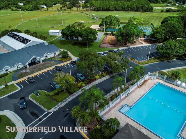 11330 VILLAS ON THE GREEN DRIVE, Riverview, FL 33579