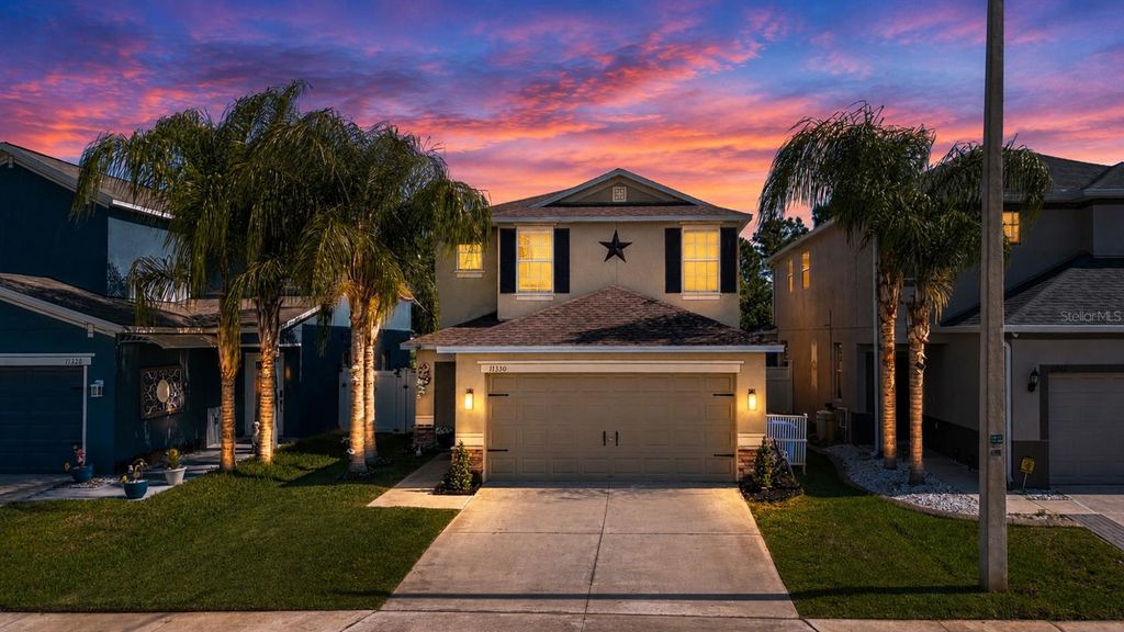 11330 VILLAS ON THE GREEN DRIVE, Riverview, FL 33579